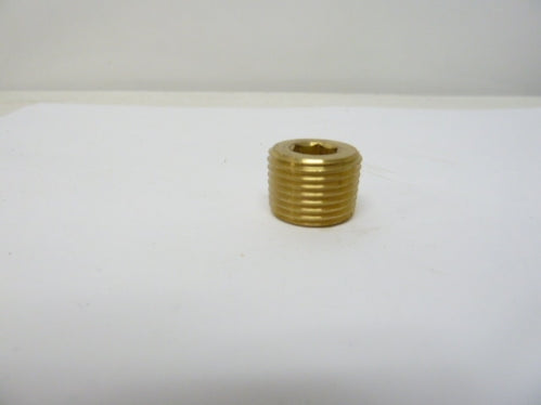 1/2-14 Pipe Plug Brass