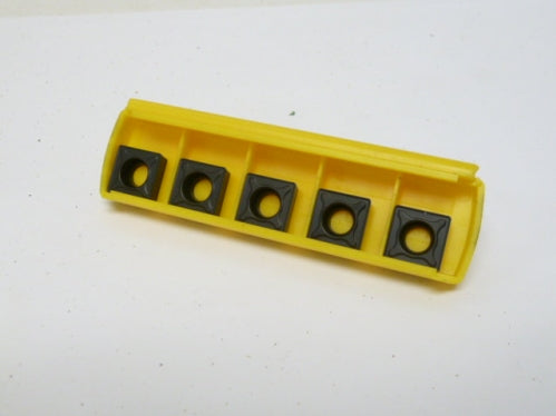 SCMT432MP KCS10 Insert - Kennametal
